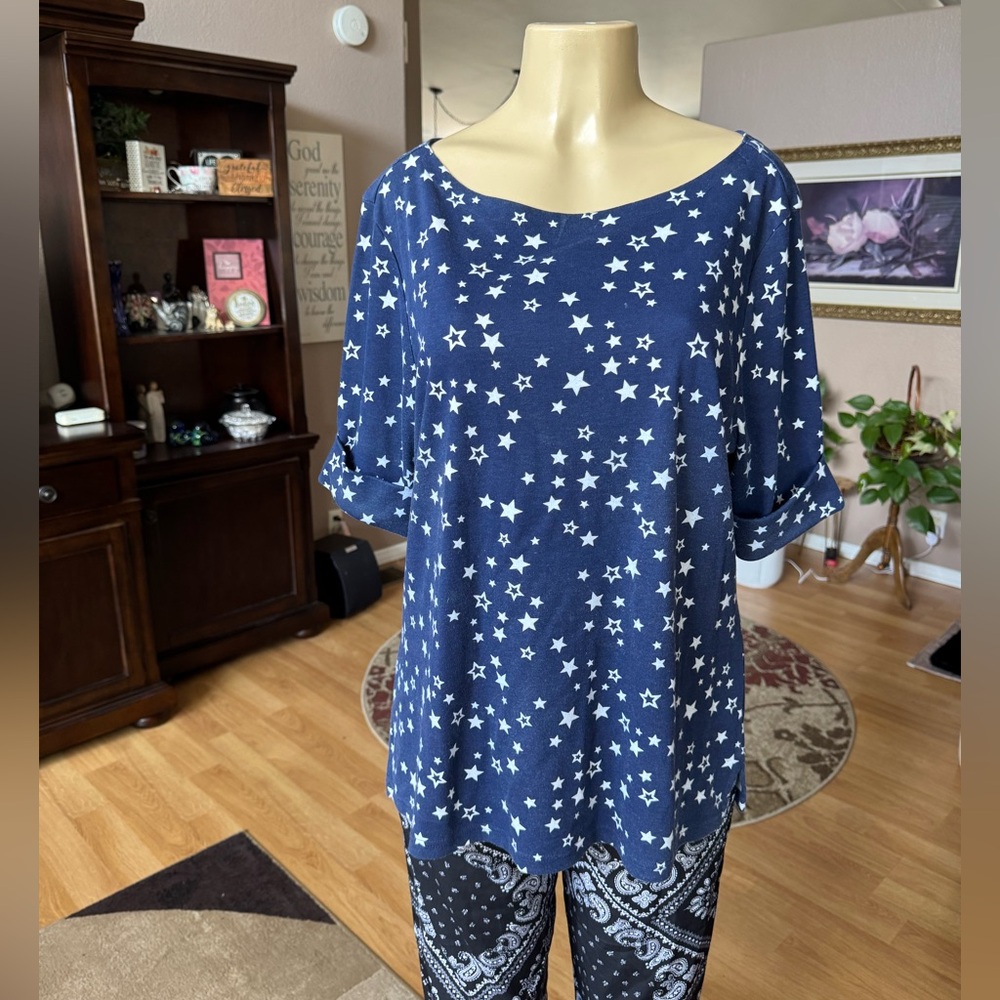 Karen Scott blue & white stars short sleeves blouse-size L